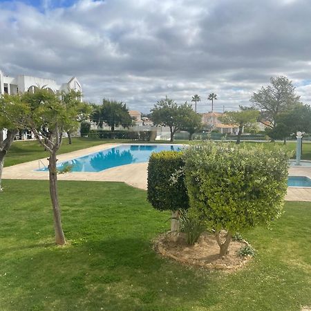 Title E Title - Oura Apartament Albufeira Exterior photo